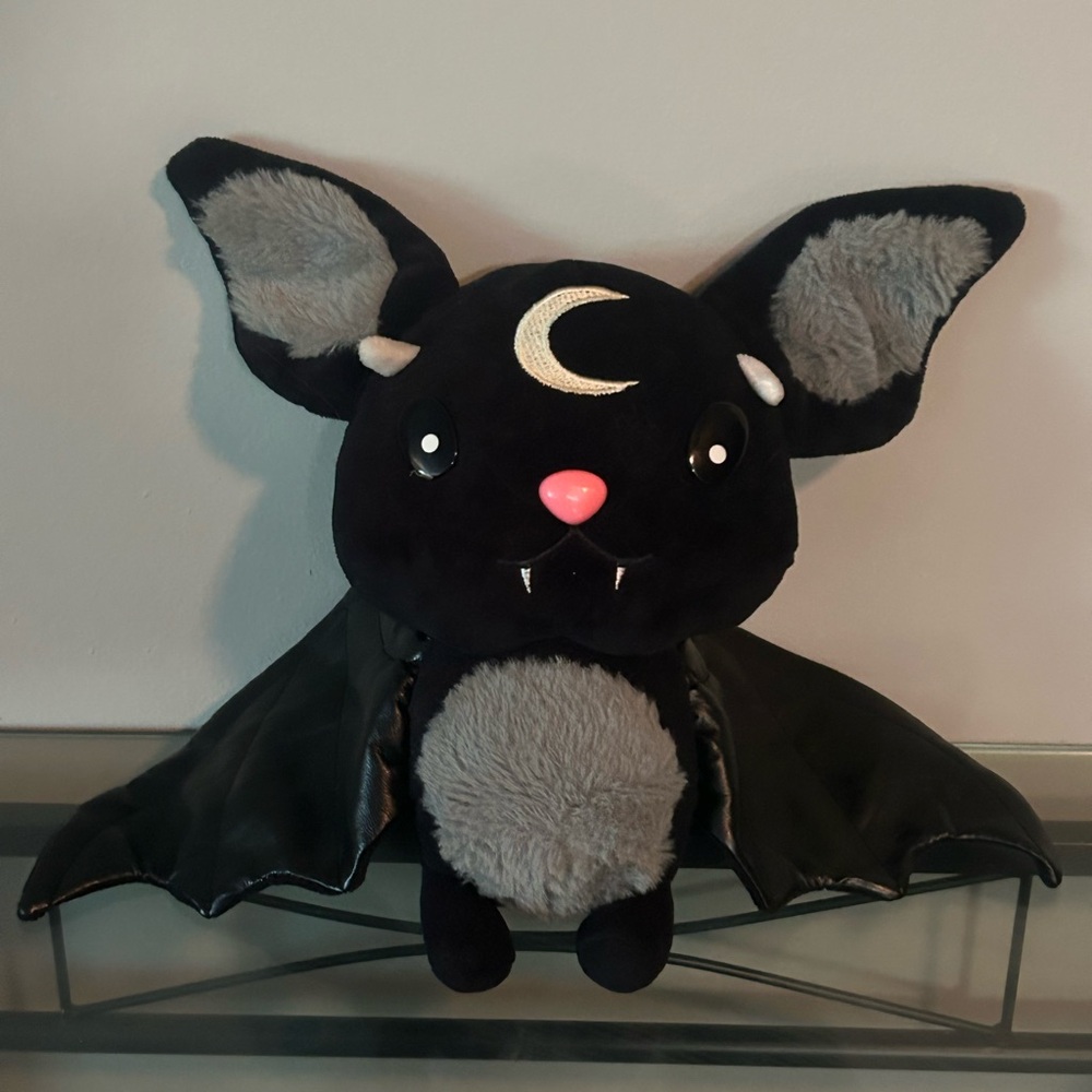 ORIGINAL Limited Edition Killstar Vampir Kreeptures - RARE!